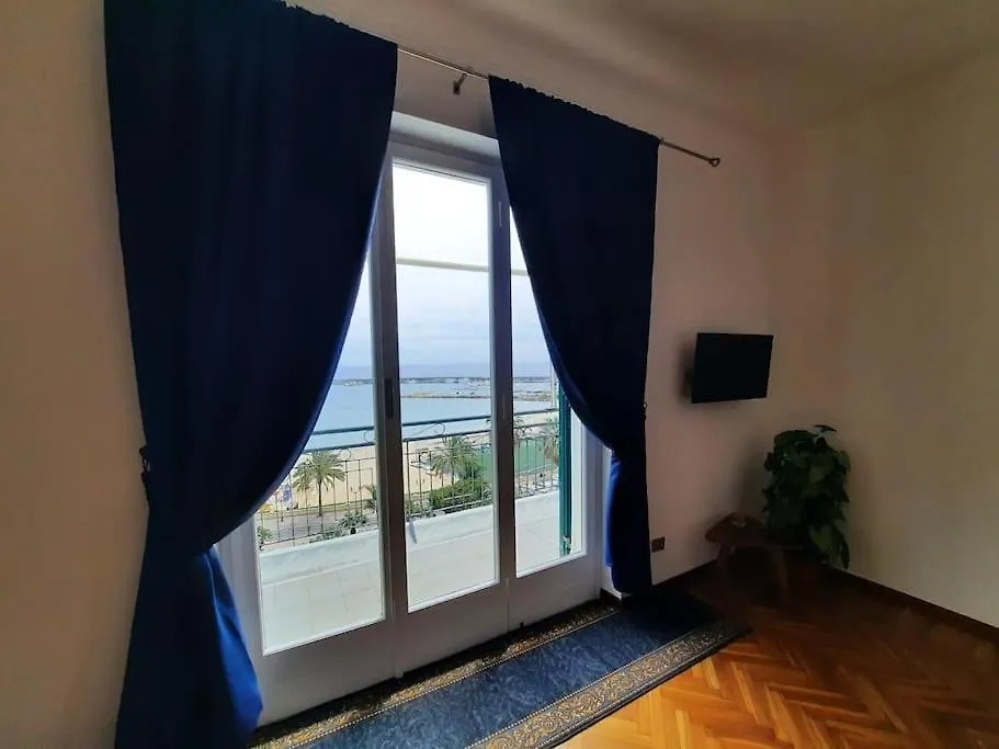 Apartment Dimora Dolce Vita - Attico Sul Mare Sanremo Italy
