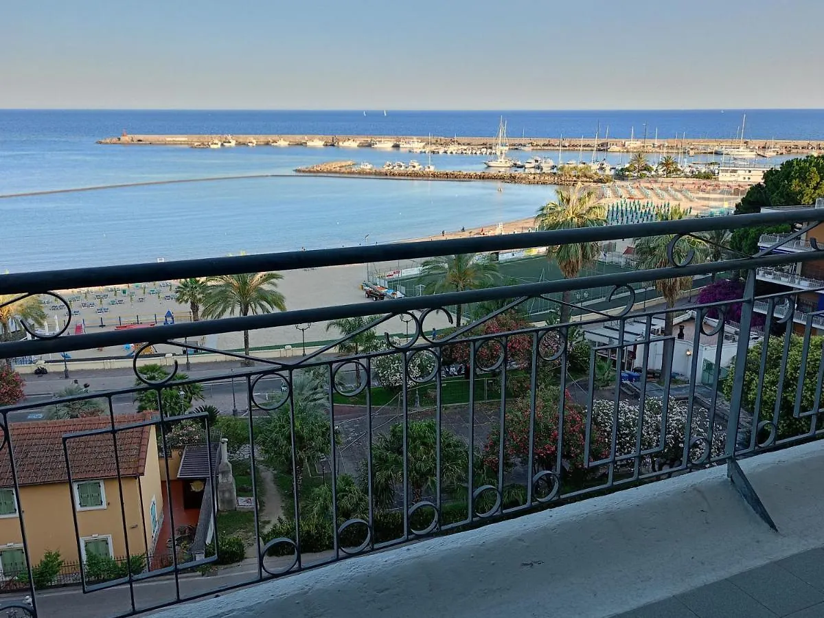 Dimora Dolce Vita - Attico Sul Mare Sanremo